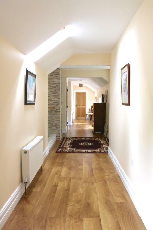 Emy Lakehouse - Near Castle Leslie, Glaslough มันนาฮัน ภายนอก รูปภาพ